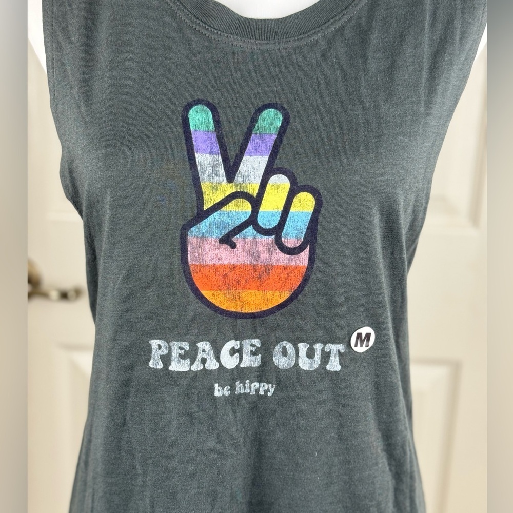 NEW Gray Peace Out Be Hippy Rainbow Graphic Tank stop Medium - Picture 3 of 8